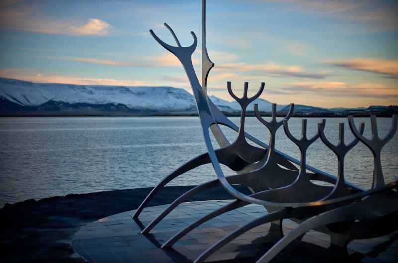Sólfarið (The Sun Voyager), Jón Gunnar Árnason; Photo: Michael Mortimer]