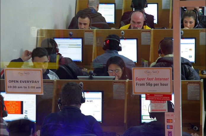 Internet cafe